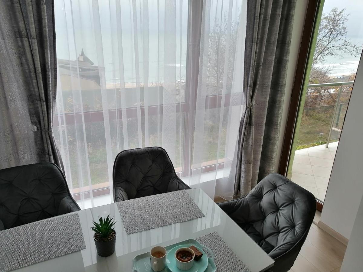 Relax Apartament Varna Exterior foto